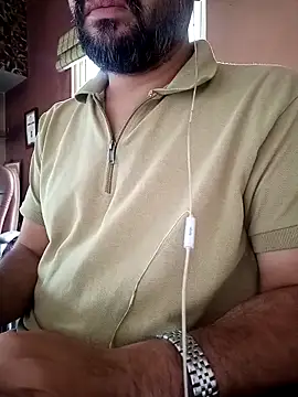Snapshot of daddy_indian chatting on September 11, 4:23 am daddy indian online show from September 11, 4:23 am