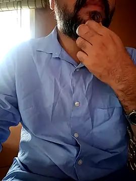 Snapshot of daddy_indian chatting on September 24, 4:16 am daddy indian online show from September 24, 4:16 am