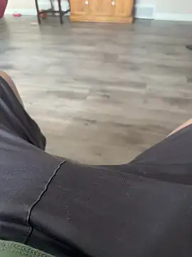 Snapshot of elperrinHN chatting on February 16, 10:32 pm elperrinHN online show from February 16, 10:32 pm