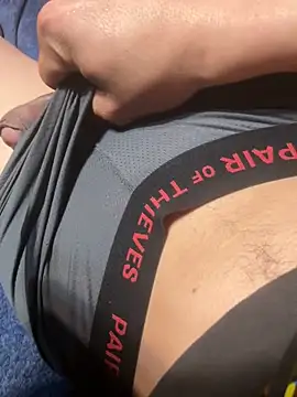 Snapshot of Adateen chatting on February 25, 8:03 am Adateen online show from February 25, 8:03 am