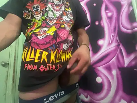 Snapshot of Adateen chatting on September 23, 8:39 am Adateen online show from September 23, 8:39 am