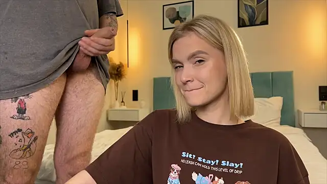 Snapshot of Adelovenick chatting on November 22, 9:19 am Adelovenick online show from November 22, 9:19 am