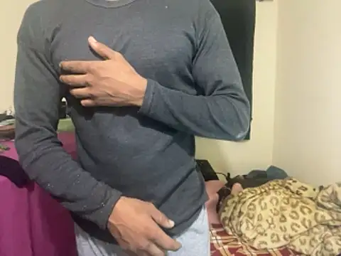 Snapshot of GaaTto chatting on November 17, 6:03 pm GaaTto online show from November 17, 6:03 pm