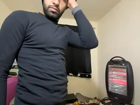 Snapshot of GaaTto chatting on November 30, 6:45 pm GaaTto online show from November 30, 6:45 pm