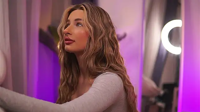 AvaShayy online show from March 2, 11:09 pm