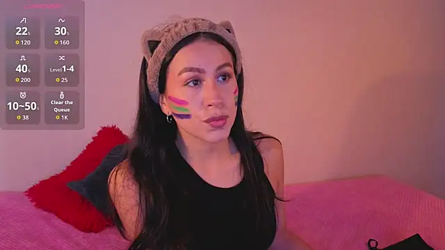 EmiGomez  online show from October 10, 2:05 pm