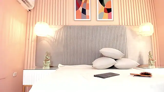 Snapshot of samyriverss chatting on November 12, 10:37 am samyriverss online show from November 12, 10:37 am