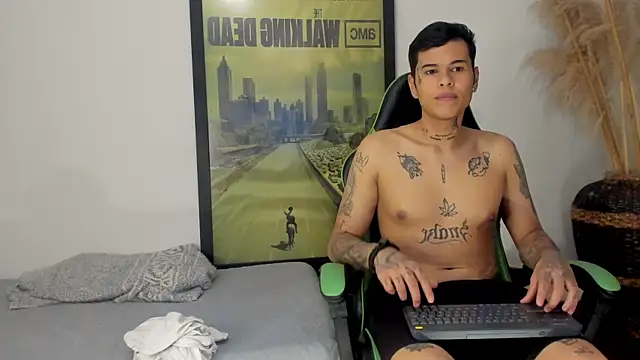 jamesinked  online show from January 8, 7:27 pm