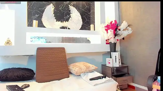 Cinthya mjs online show from December 1, 12:43 pm