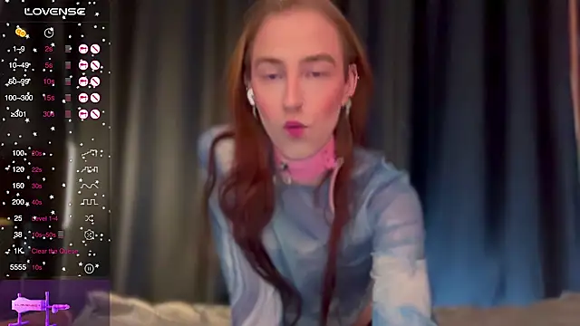 Avril Pearly  online show from December 5, 12:36 pm