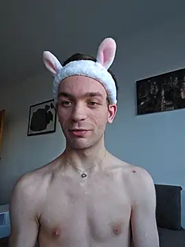 Snapshot of nickdtr chatting on November 6, 1:56 pm nickdtr online show from November 6, 1:56 pm