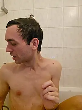 Snapshot of nickdtr chatting on November 7, 12:16 pm nickdtr online show from November 7, 12:16 pm