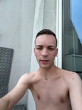 nickdtr online show from May 28, 12:02 pm