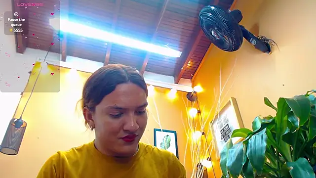 aslyhernandez 7 online show from March 14, 6:39 pm