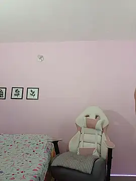 sophie pazz online show from May 21, 10:06 pm
