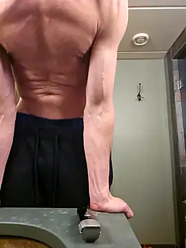 Snapshot of kindbut69 chatting on March 3, 9:15 am kindbut69 online show from March 3, 9:15 am