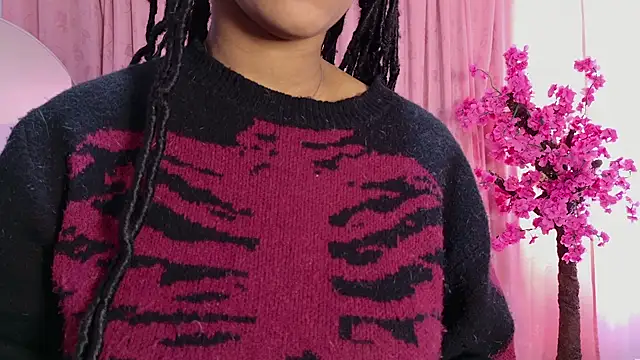 Elith noa online show from February 5, 7:40 pm