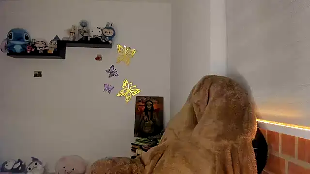 Shaddycute  online show from December 1, 9:58 am