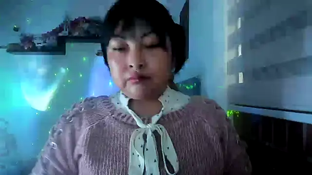 Shaddycute  online show from March 27, 11:21 am