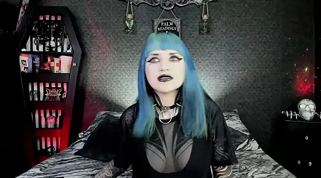 Snapshot of DimmuandDarkness chatting on January 31, 4:58 am DimmuandDarkness online show from January 31, 4:58 am