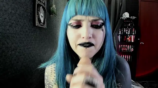 Snapshot of DimmuandDarkness chatting on February 12, 10:56 am DimmuandDarkness online show from February 12, 10:56 am