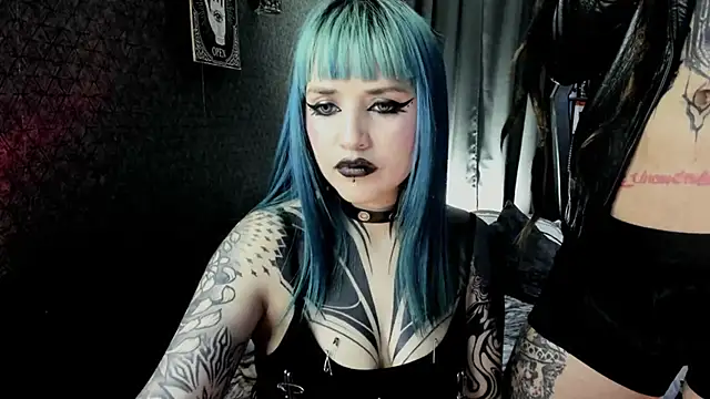 Snapshot of DimmuandDarkness chatting on February 28, 7:05 am DimmuandDarkness online show from February 28, 7:05 am