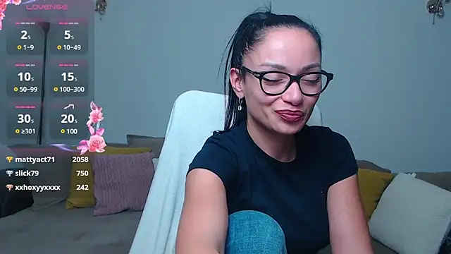 BabySerene online show from December 3, 2:03 am