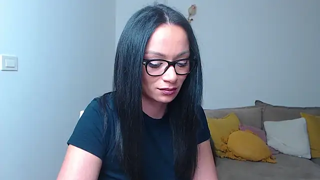 BabySerene online show from March 6, 10:15 pm