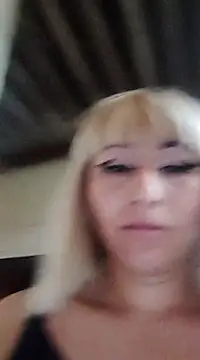 Snapshot of florecita9 chatting on January 22, 10:59 pm florecita9 online show from January 22, 10:59 pm