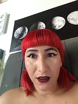 florecita9 online show from February 22, 5:33 pm