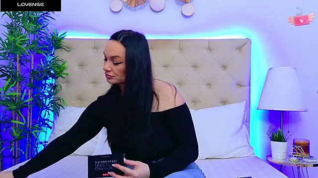 DaliyaArabian online show from January 13, 1:17 pm