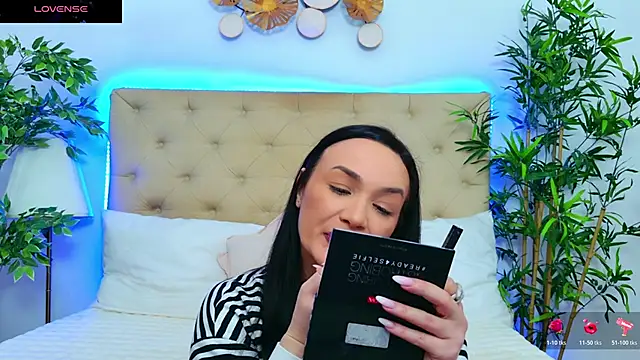 DaliyaArabian online show from April 4, 12:24 pm