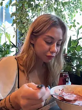 Myrtle Beach online show from December 15, 11:34 am