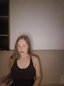 Snapshot of katiestevens chatting on October 25, 8:58 pm katiestevens online show from October 25, 8:58 pm