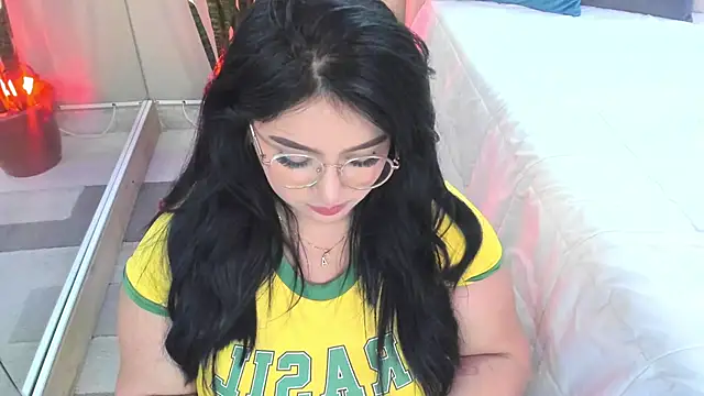 Snapshot of _nina_sweet chatting on February 9, 3:12 pm nina sweet online show from February 9, 3:12 pm