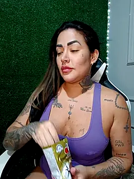 Snapshot of exquentadamay chatting on October 13, 6:41 pm exquentadamay online show from October 13, 6:41 pm