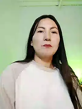 Elle Lee  online show from February 6, 2:33 am