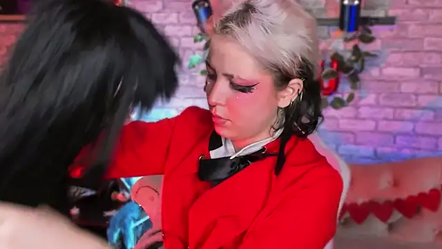 Alex Howell online show from February 3, 3:20 am