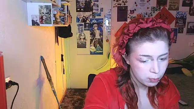 Alex Howell online show from December 1, 8:03 pm