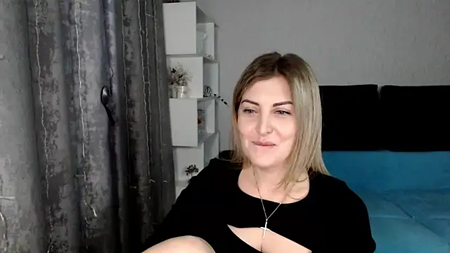 Amelia Harper online show from February 28, 6:31 pm