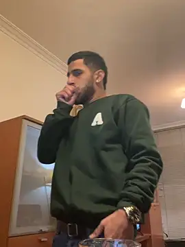 Snapshot of Cum_076 chatting on January 10, 10:03 pm Cum 076 online show from January 10, 10:03 pm