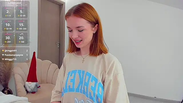 Snapshot of VirginOlly chatting on January 8, 4:44 pm VirginOlly online show from January 8, 4:44 pm