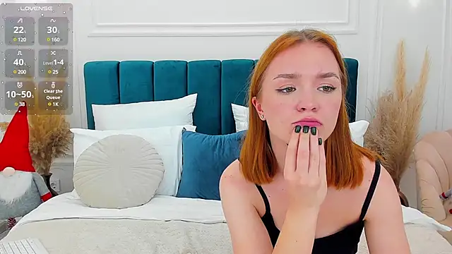 Snapshot of VirginOlly chatting on January 10, 7:54 pm VirginOlly online show from January 10, 7:54 pm