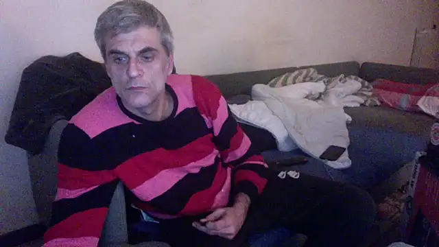 Snapshot of skossa777 chatting on December 17, 8:32 pm skossa777 online show from December 17, 8:32 pm