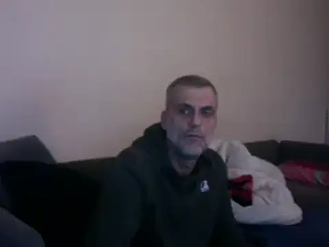 Snapshot of skossa777 chatting on January 5, 12:10 pm skossa777 online show from January 5, 12:10 pm