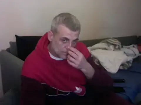 Snapshot of skossa777 chatting on February 12, 6:51 pm skossa777 online show from February 12, 6:51 pm