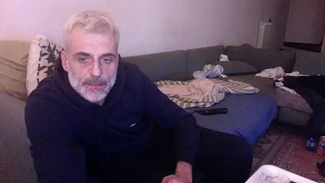 Snapshot of skossa777 chatting on October 3, 5:26 am skossa777 online show from October 3, 5:26 am