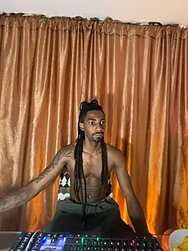 Malkon Big online show from March 8, 2:43 pm