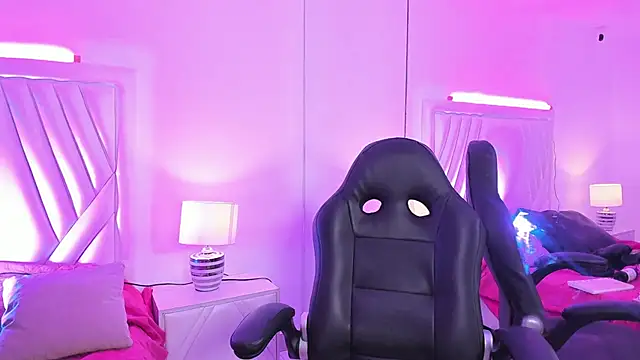 MavyStar online show from January 31, 3:00 pm