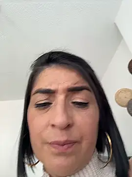 karenlennox1 online show from March 21, 7:28 pm